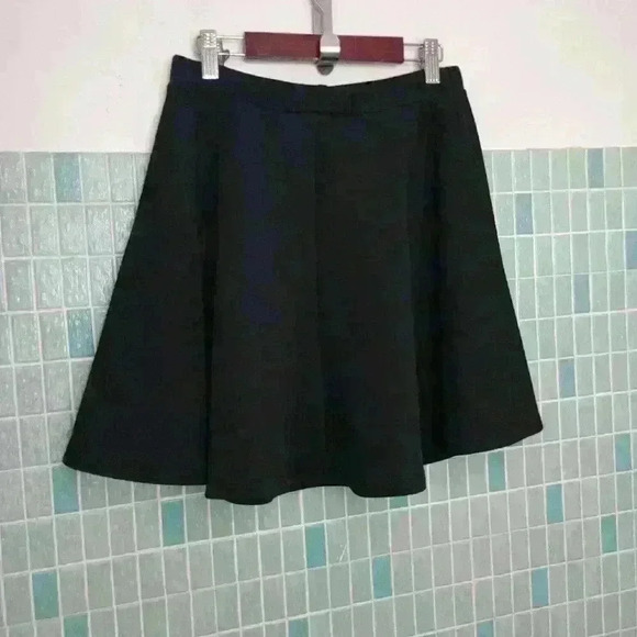 Made By Johnny Flowy Mini Skirt Black - Picture 6 of 11